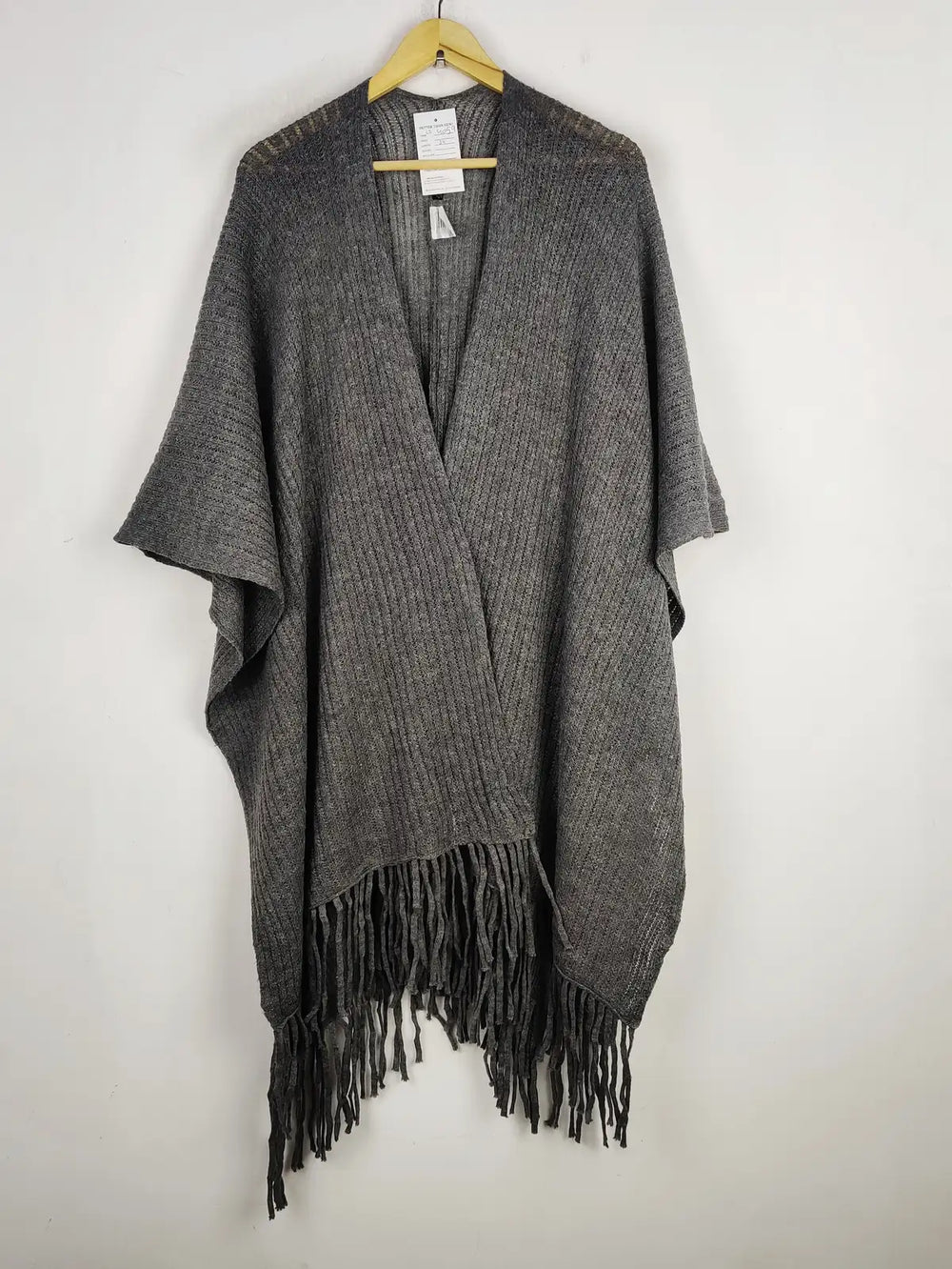 Buy online pre-used pre-loved 100% authentic & Original branded Gabriella K (CS-4059) available in Pakistan. Top international brands avilable.