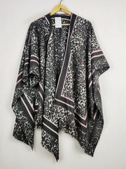 Buy online pre-used pre-loved 100% authentic & Original branded Unknown Brand (CS-4062) available in Pakistan. Top international brands avilable.