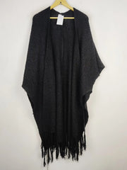 Buy online pre-used pre-loved 100% authentic & Original branded Unknown Brand (CS-4117) available in Pakistan. Top international brands avilable.