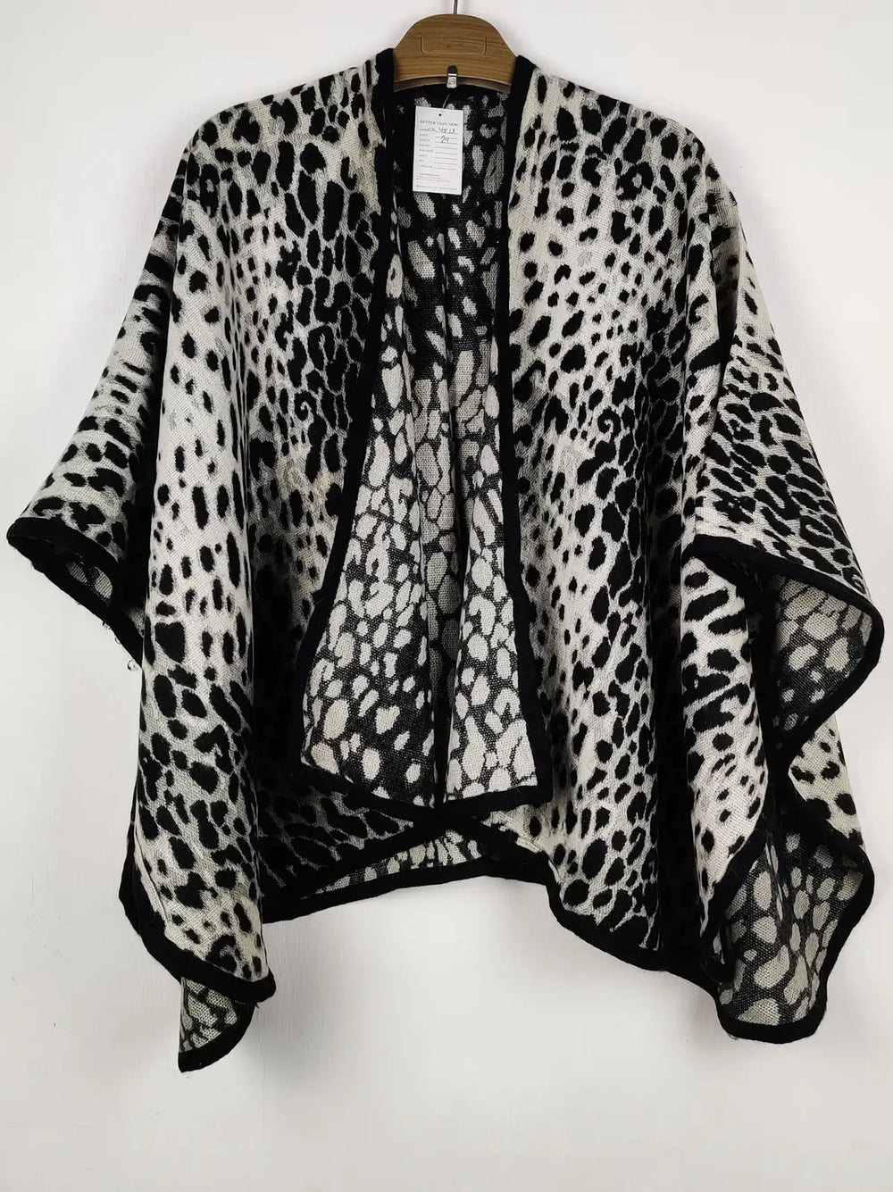 Buy online pre-used pre-loved 100% authentic & Original branded Unknown Brand (CS-4513) available in Pakistan. Top international brands avilable.
