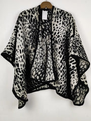Buy online pre-used pre-loved 100% authentic & Original branded Unknown Brand (CS-4513) available in Pakistan. Top international brands avilable.