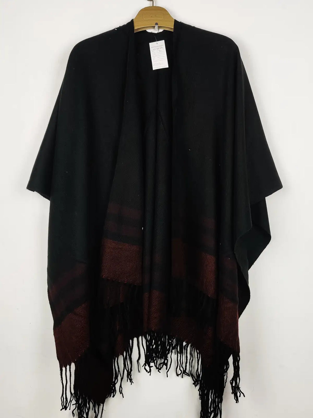 Buy online pre-used pre-loved 100% authentic & Original branded Unknown Brand (CS-4570) available in Pakistan. Top international brands avilable.