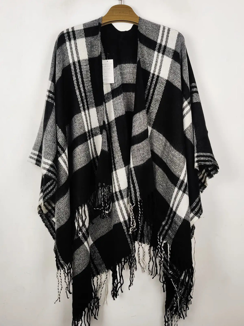 Buy online pre-used pre-loved 100% authentic & Original branded Unknown Brand (CS-4611) available in Pakistan. Top international brands avilable.