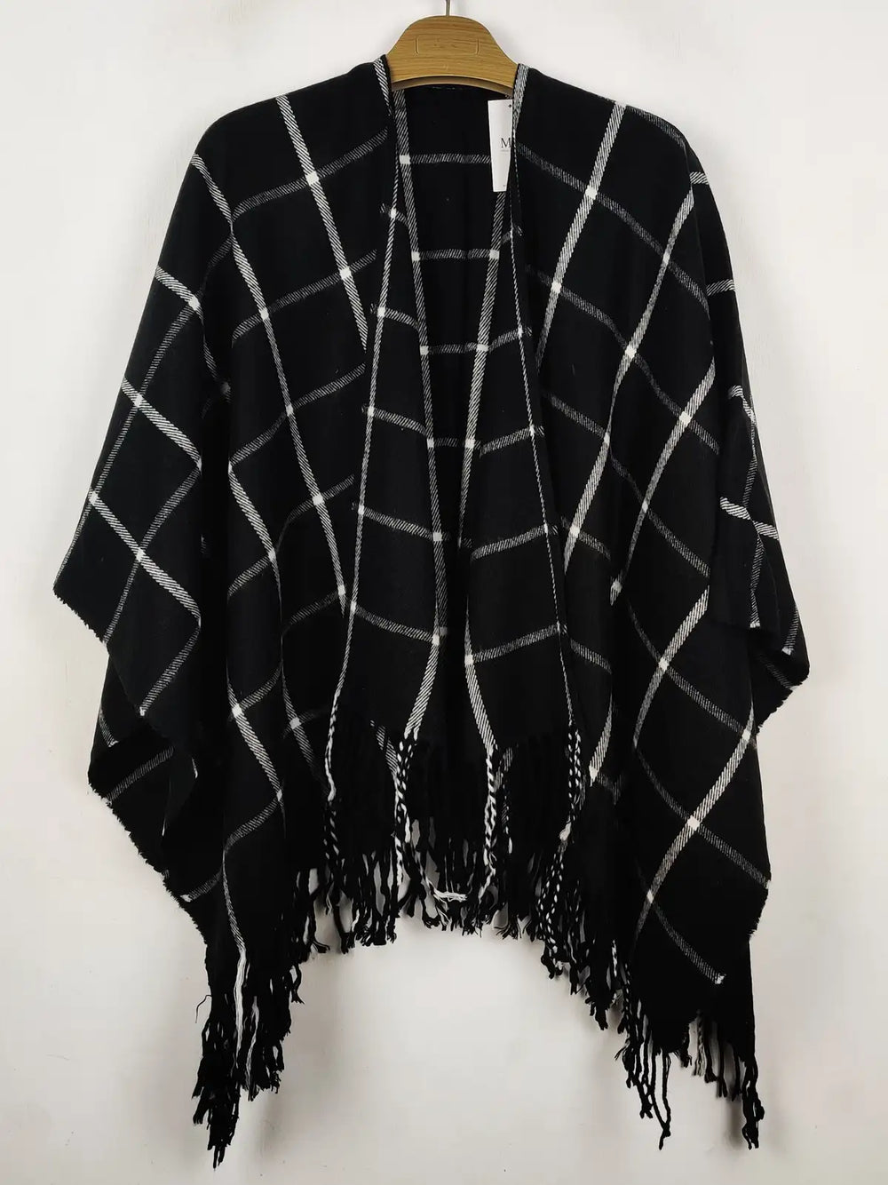 Buy online pre-used pre-loved 100% authentic & Original branded Unknown Brand (CS-4613) available in Pakistan. Top international brands avilable.