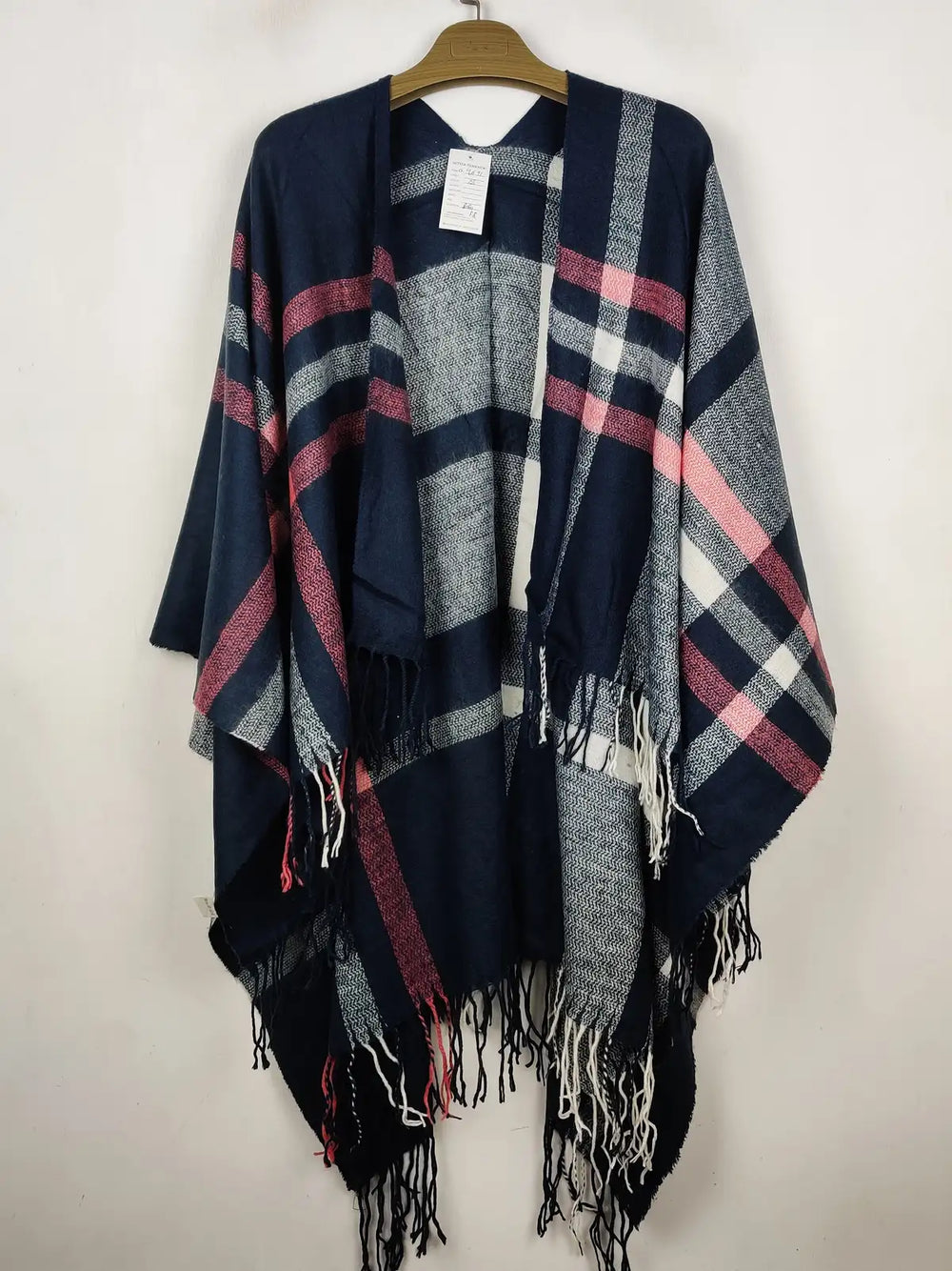 Buy online pre-used pre-loved 100% authentic & Original branded Unknown Brand (CS-4691) available in Pakistan. Top international brands avilable.
