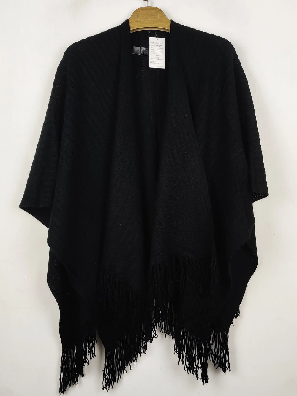 Buy online pre-used pre-loved 100% authentic & Original branded Unknown Brand (CS-4714) available in Pakistan. Top international brands avilable.