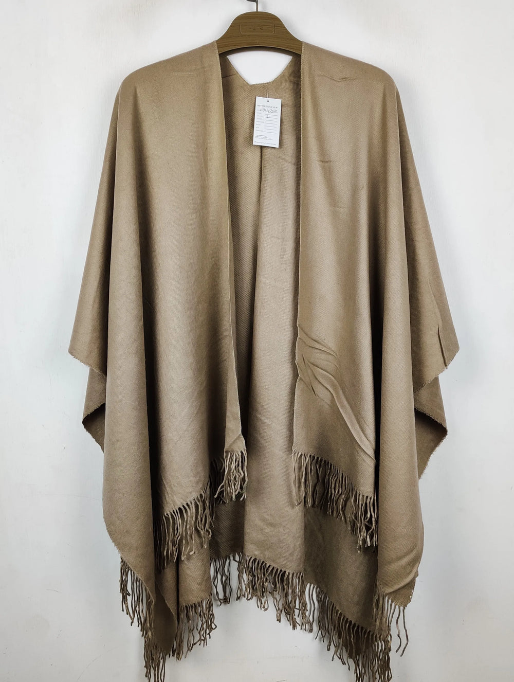 Buy online pre-used pre-loved 100% authentic & Original branded Unknown Brand (CS-4750) available in Pakistan. Top international brands avilable.