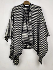 Buy online pre-used pre-loved 100% authentic & Original branded Unknown Brand (CS-4861) available in Pakistan. Top international brands avilable.