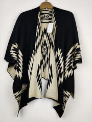 Buy online pre-used pre-loved 100% authentic & Original branded Unknown Brand (CS-4923) available in Pakistan. Top international brands avilable.