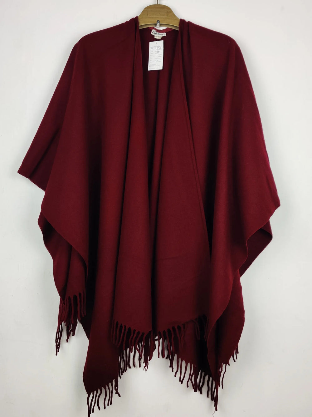 Buy online pre-used pre-loved 100% authentic & Original branded Carla Carini (CS-4937) available in Pakistan. Top international brands avilable.
