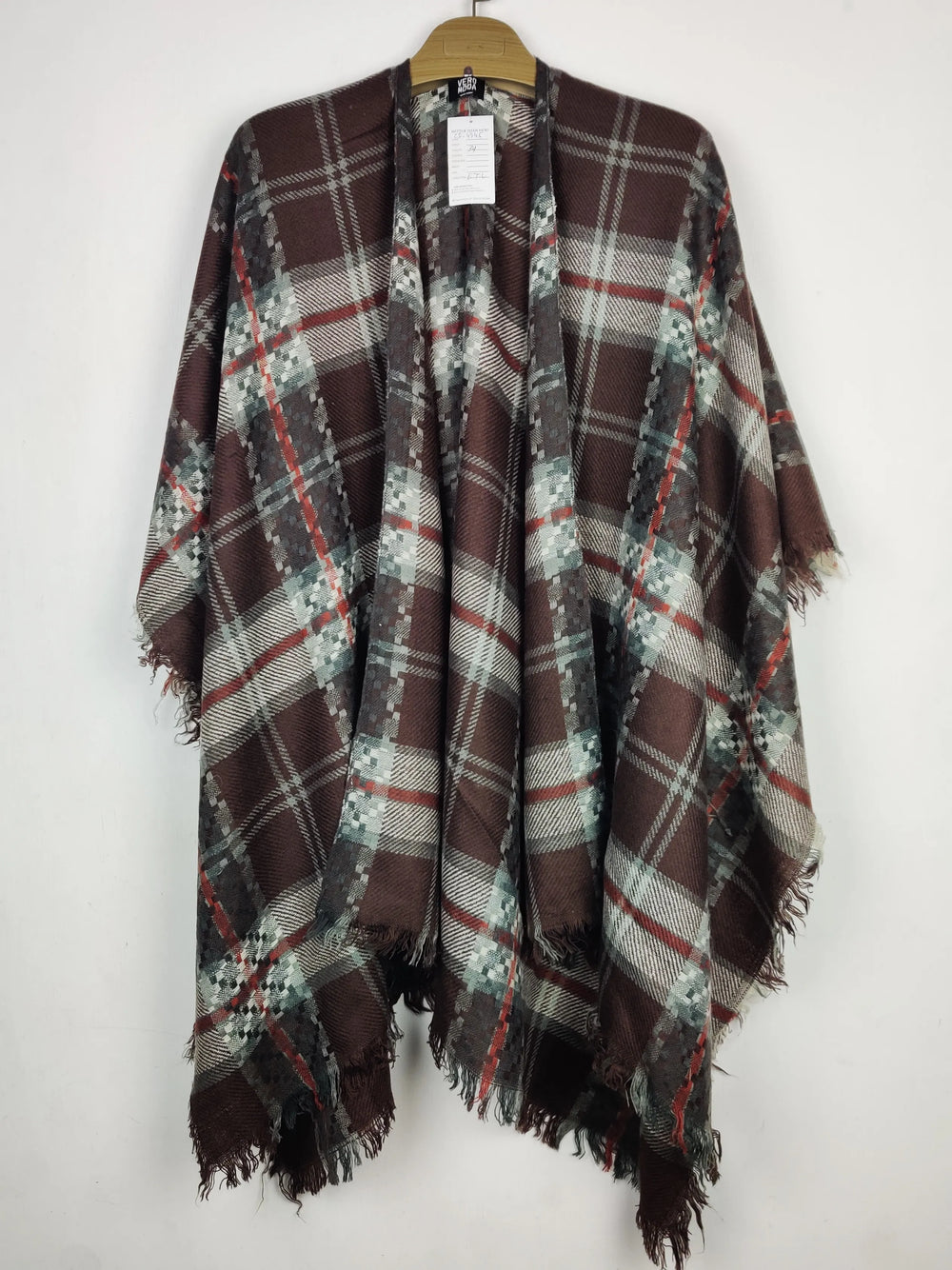 Buy online pre-used pre-loved 100% authentic & Original branded Vero Moda (CS-4945) available in Pakistan. Top international brands avilable.