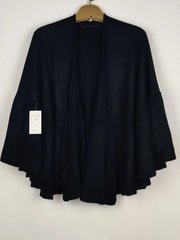 Buy online pre-used pre-loved 100% authentic & Original branded Unknown Brand (CS-5118) available in Pakistan. Top international brands avilable.