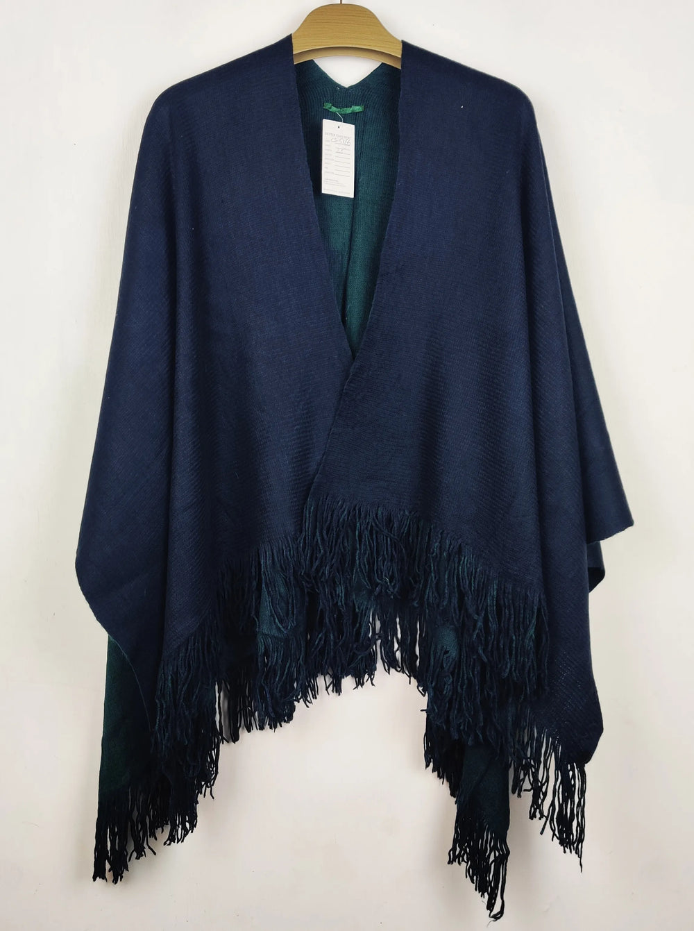 Buy online pre-used pre-loved 100% authentic & Original branded Unknown Brand (CS-5166) available in Pakistan. Top international brands avilable.
