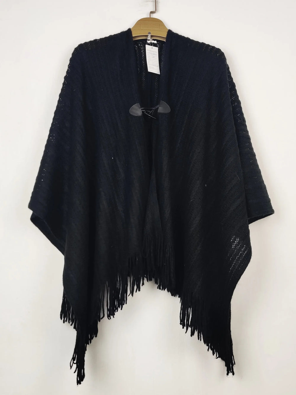 Buy online pre-used pre-loved 100% authentic & Original branded Unknown Brand (CS-5443) available in Pakistan. Top international brands avilable.