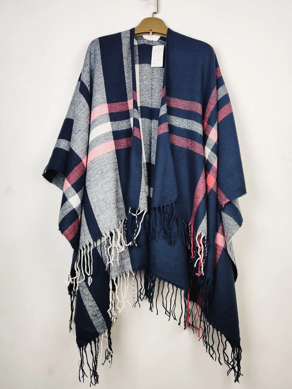 Buy online pre-used pre-loved 100% authentic & Original branded Atmosphere (CS-5451) available in Pakistan. Top international brands avilable.