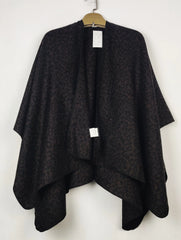 Buy online pre-used pre-loved 100% authentic & Original branded Zara (CS-5499) available in Pakistan. Top international brands avilable.