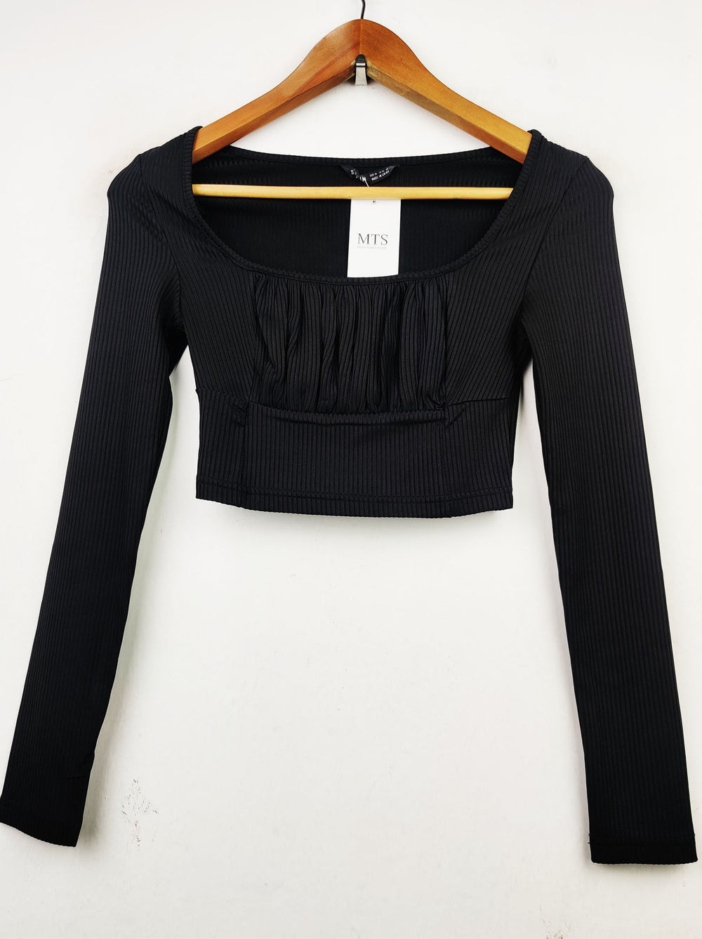 Buy online pre-used pre-loved 100% authentic & Original branded Shein (CT-1060) available in Pakistan. Top international brands avilable.