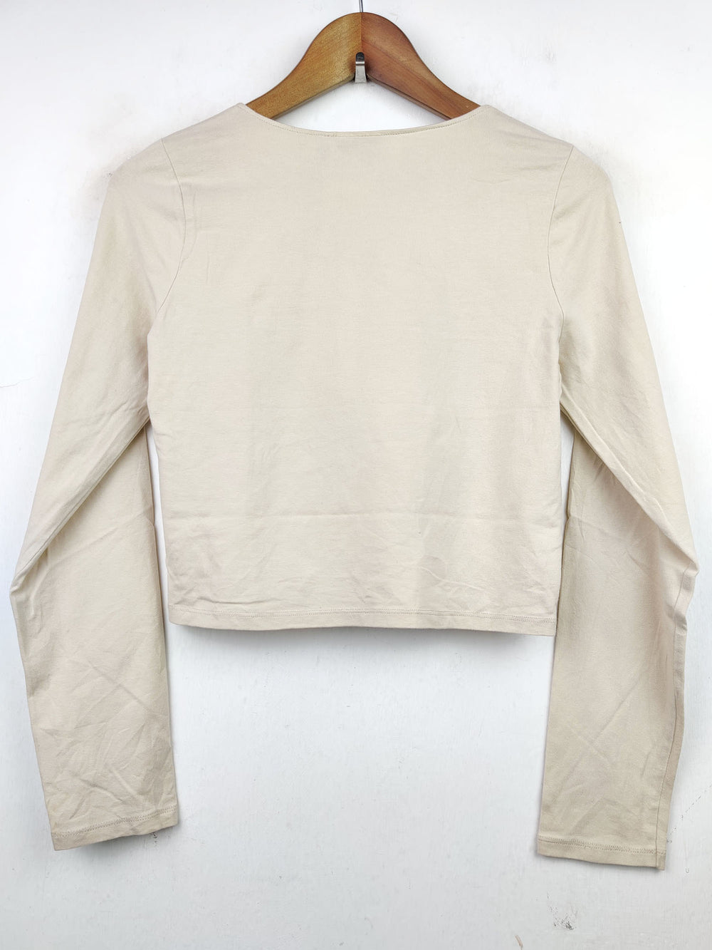 Buy online pre-used pre-loved 100% authentic & Original branded Asos (CT-1118) available in Pakistan. Top international brands avilable.