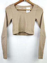 Buy online pre-used pre-loved 100% authentic & Original branded Primark (CT-1122) available in Pakistan. Top international brands avilable.