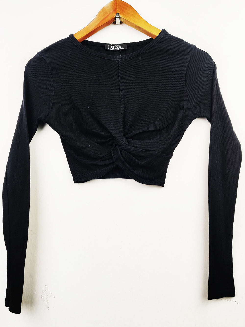 Buy online pre-used pre-loved 100% authentic & Original branded Usco (CT-1222) available in Pakistan. Top international brands avilable.