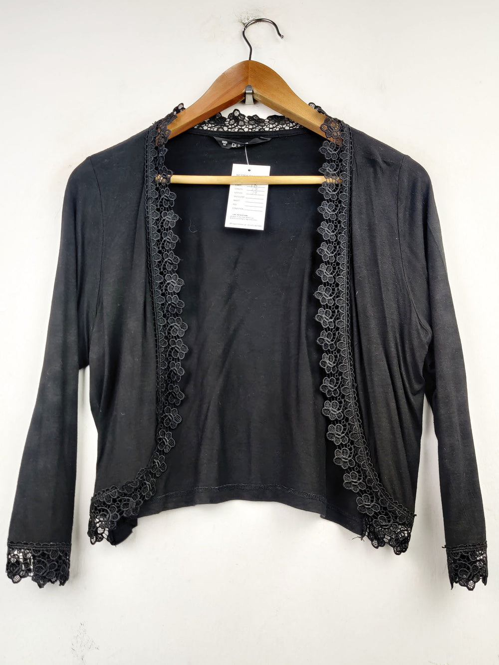 Buy online pre-used pre-loved 100% authentic & Original branded Dunnes Stores (CT-1234) available in Pakistan. Top international brands avilable.