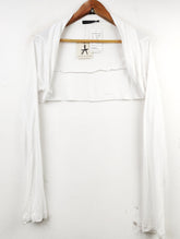 Buy online pre-used pre-loved 100% authentic & Original branded Atmosphere (CT-1364) available in Pakistan. Top international brands avilable.