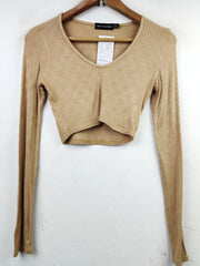 Buy online pre-used pre-loved 100% authentic & Original branded Pretty Little Thing (CT-1389) available in Pakistan. Top international brands avilable.