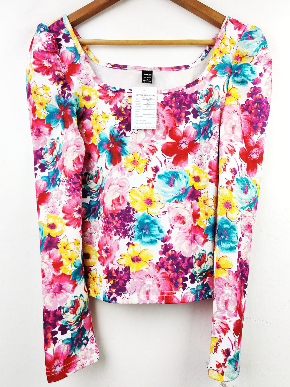 Buy online pre-used pre-loved 100% authentic & Original branded Shein (CT-1401) available in Pakistan. Top international brands avilable.