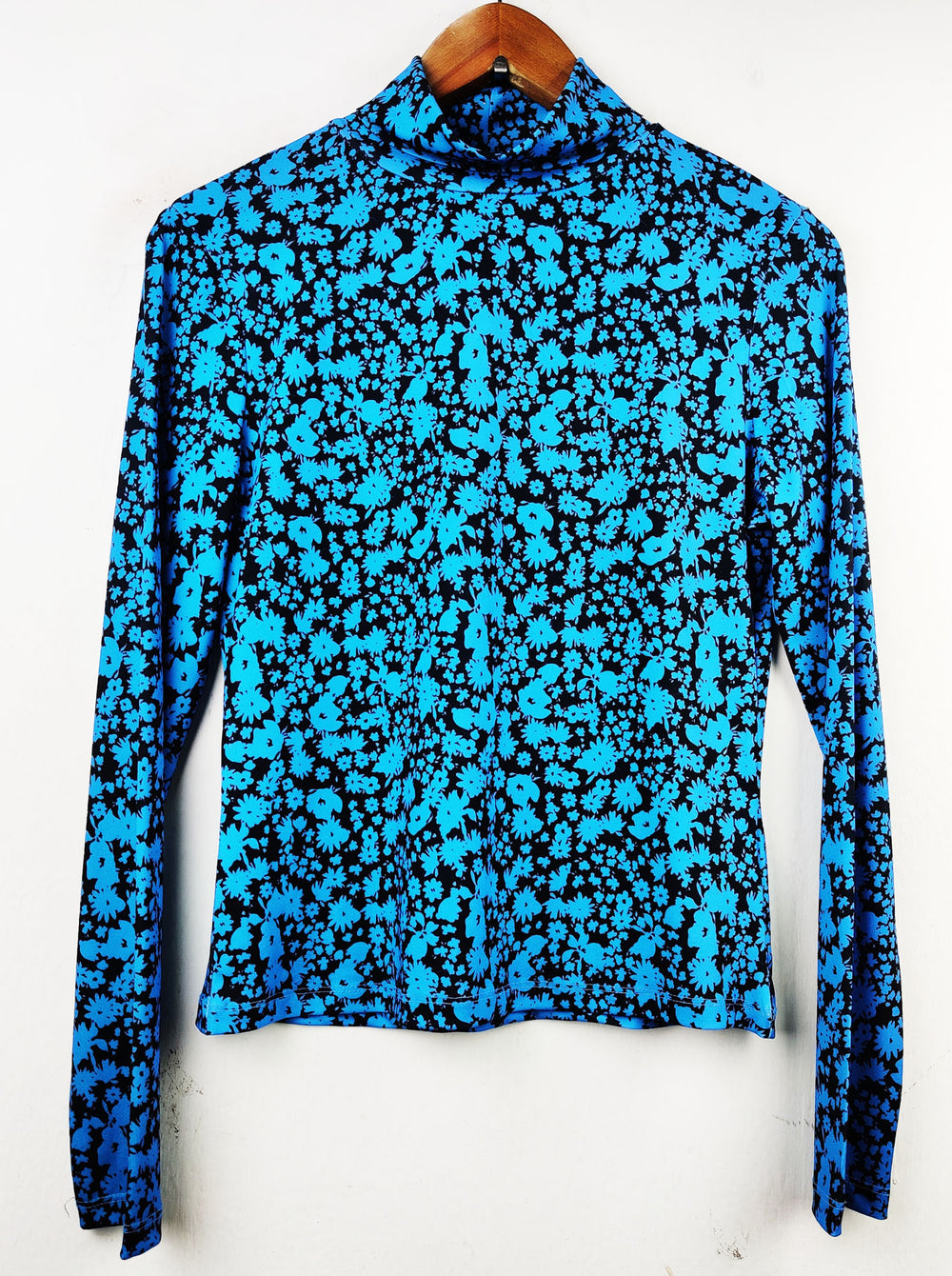 Buy online pre-used pre-loved 100% authentic & Original branded Primark (CT-1406) available in Pakistan. Top international brands avilable.