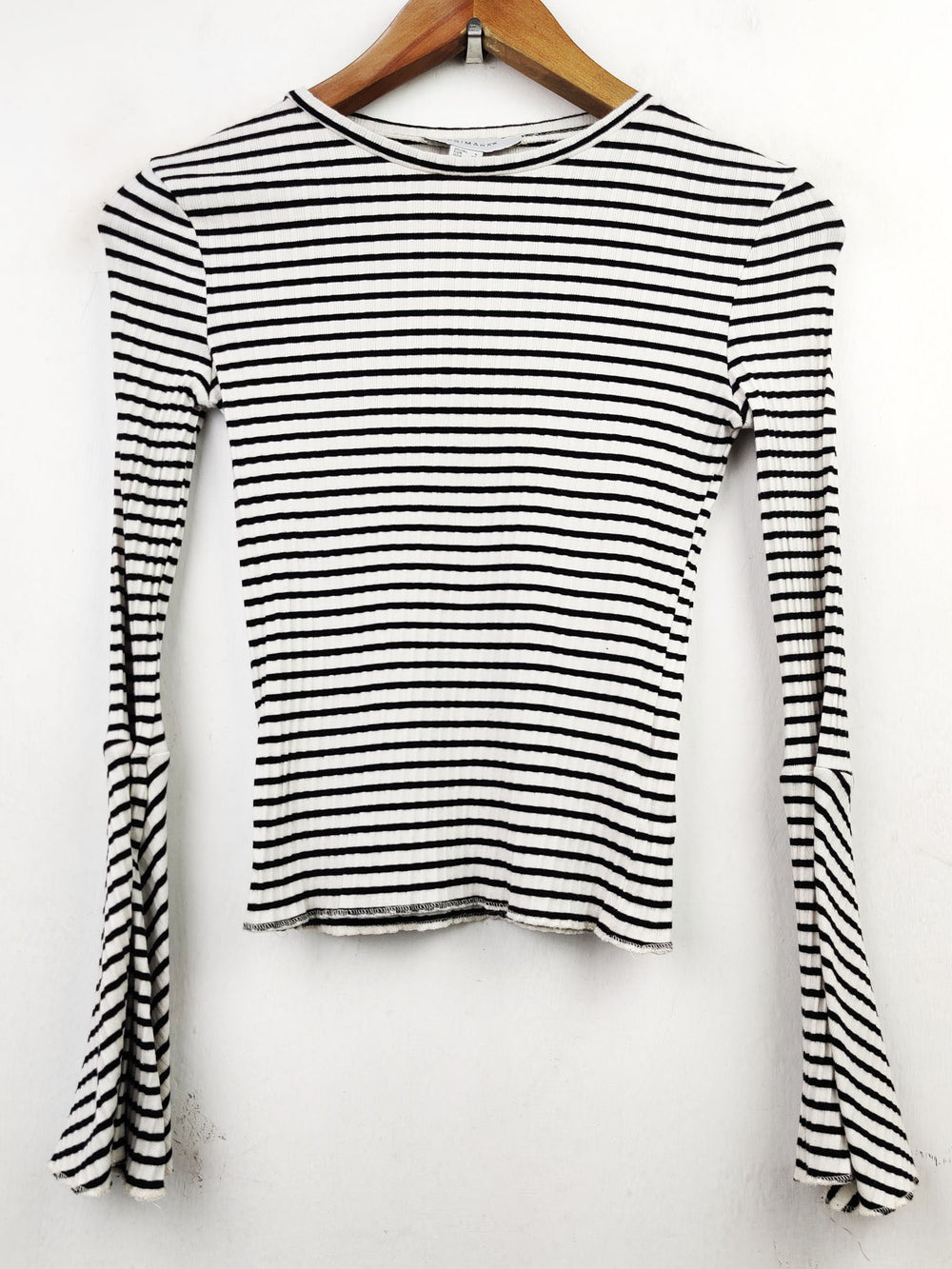 Buy online pre-used pre-loved 100% authentic & Original branded Primark (CT-1414) available in Pakistan. Top international brands avilable.