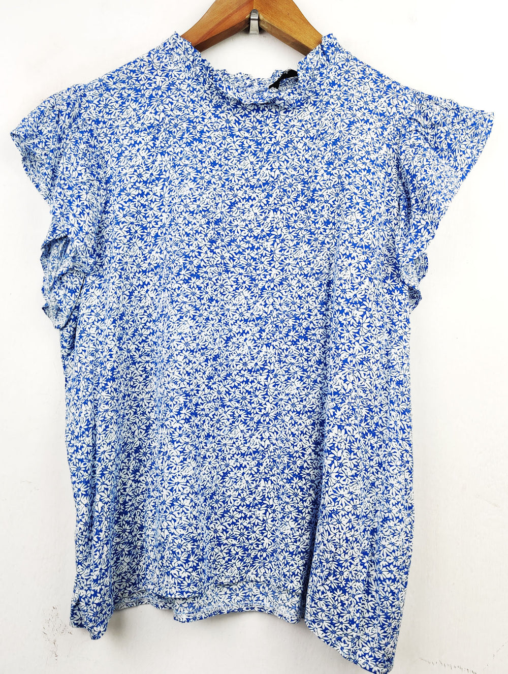 Buy online pre-used pre-loved 100% authentic & Original branded Shein (CT-1416) available in Pakistan. Top international brands avilable.