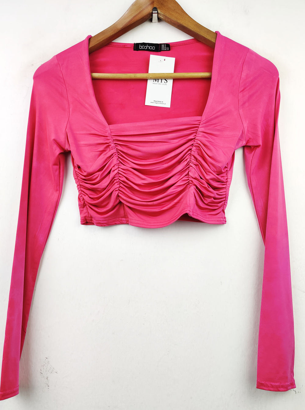 Buy online pre-used pre-loved 100% authentic & Original branded Boohoo (CT-1524) available in Pakistan. Top international brands avilable.