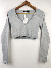 Buy online pre-used pre-loved 100% authentic & Original branded Pretty Little Thing (CT-1564) available in Pakistan. Top international brands avilable.