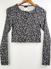 Buy online pre-used pre-loved 100% authentic & Original branded Asos (CT-1655) available in Pakistan. Top international brands avilable.