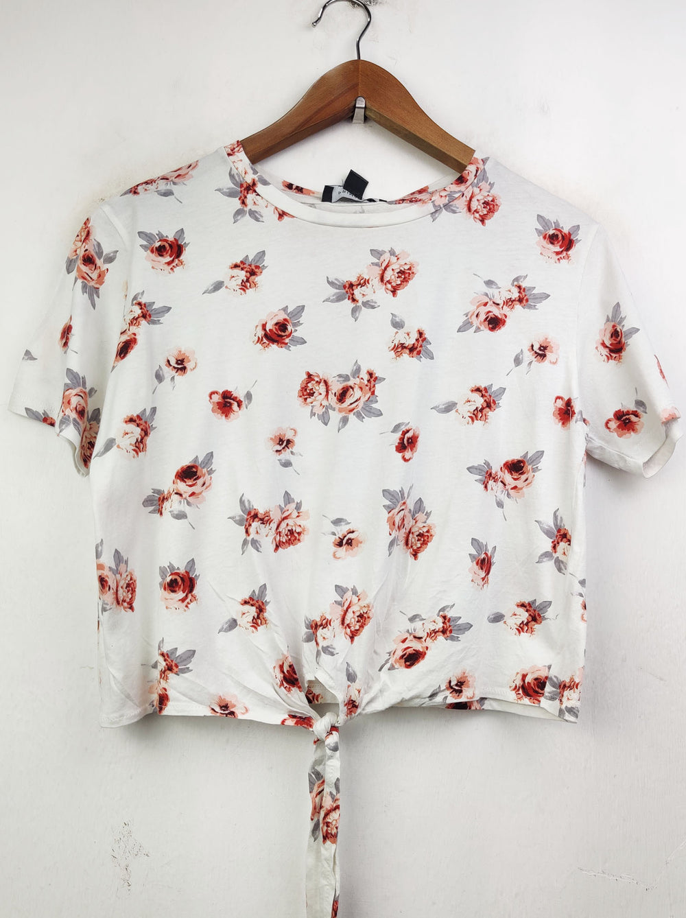 Buy online pre-used pre-loved 100% authentic & Original branded Primark (CT-1685) available in Pakistan. Top international brands avilable.