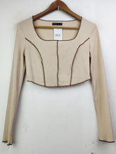 Buy online pre-used pre-loved 100% authentic & Original branded Shein (CT-1690) available in Pakistan. Top international brands avilable.