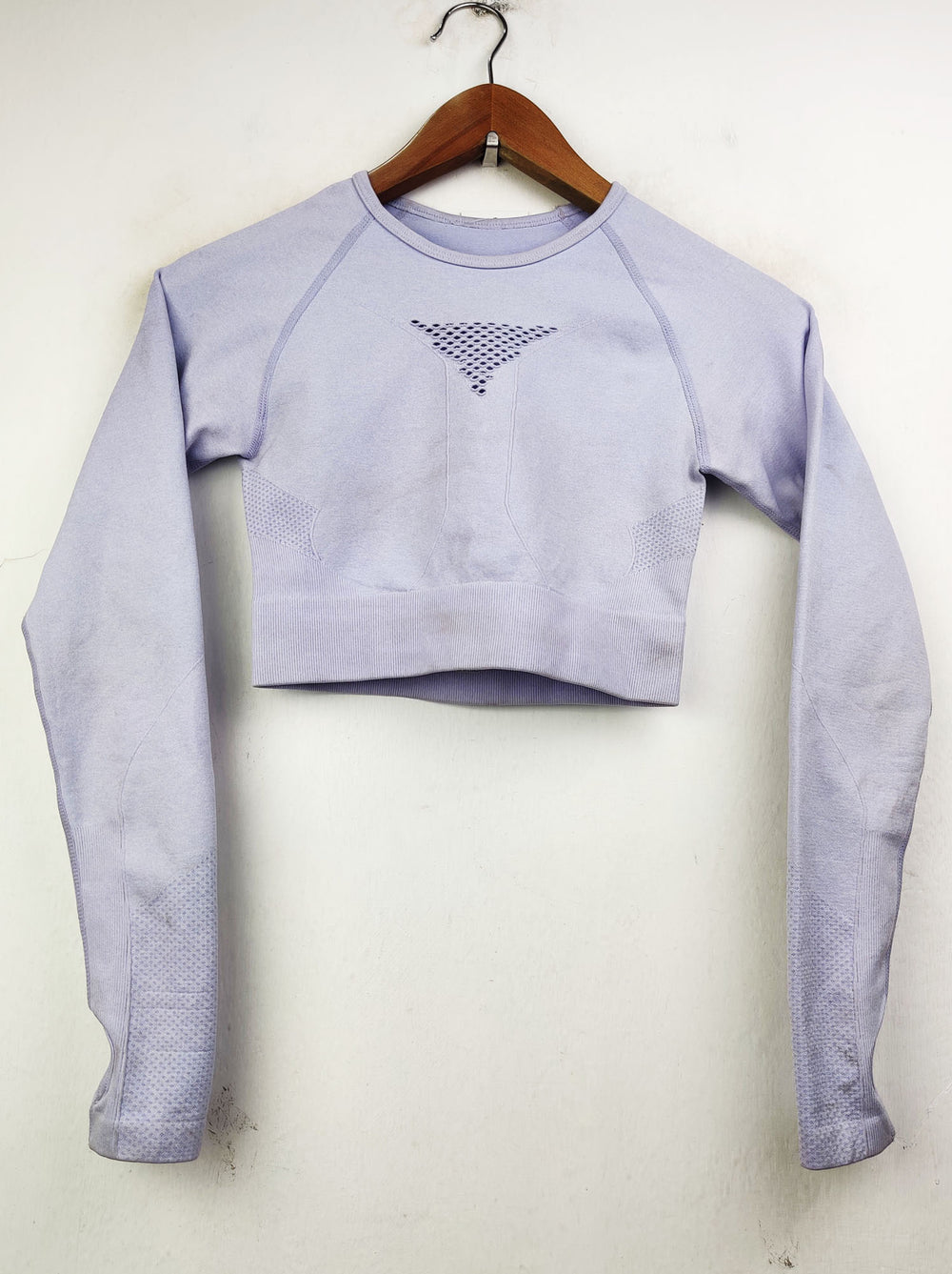 Buy online pre-used pre-loved 100% authentic & Original branded Unknown Brand (CT-1702) available in Pakistan. Top international brands avilable.