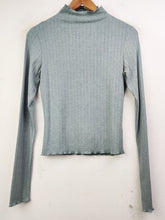 Buy online pre-used pre-loved 100% authentic & Original branded Primark (CT-1709) available in Pakistan. Top international brands avilable.