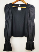 Buy online pre-used pre-loved 100% authentic & Original branded Shein (CT-1727) available in Pakistan. Top international brands avilable.