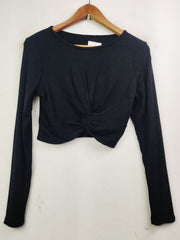 Buy online pre-used pre-loved 100% authentic & Original branded Unknown Brand (CT-1777) available in Pakistan. Top international brands avilable.