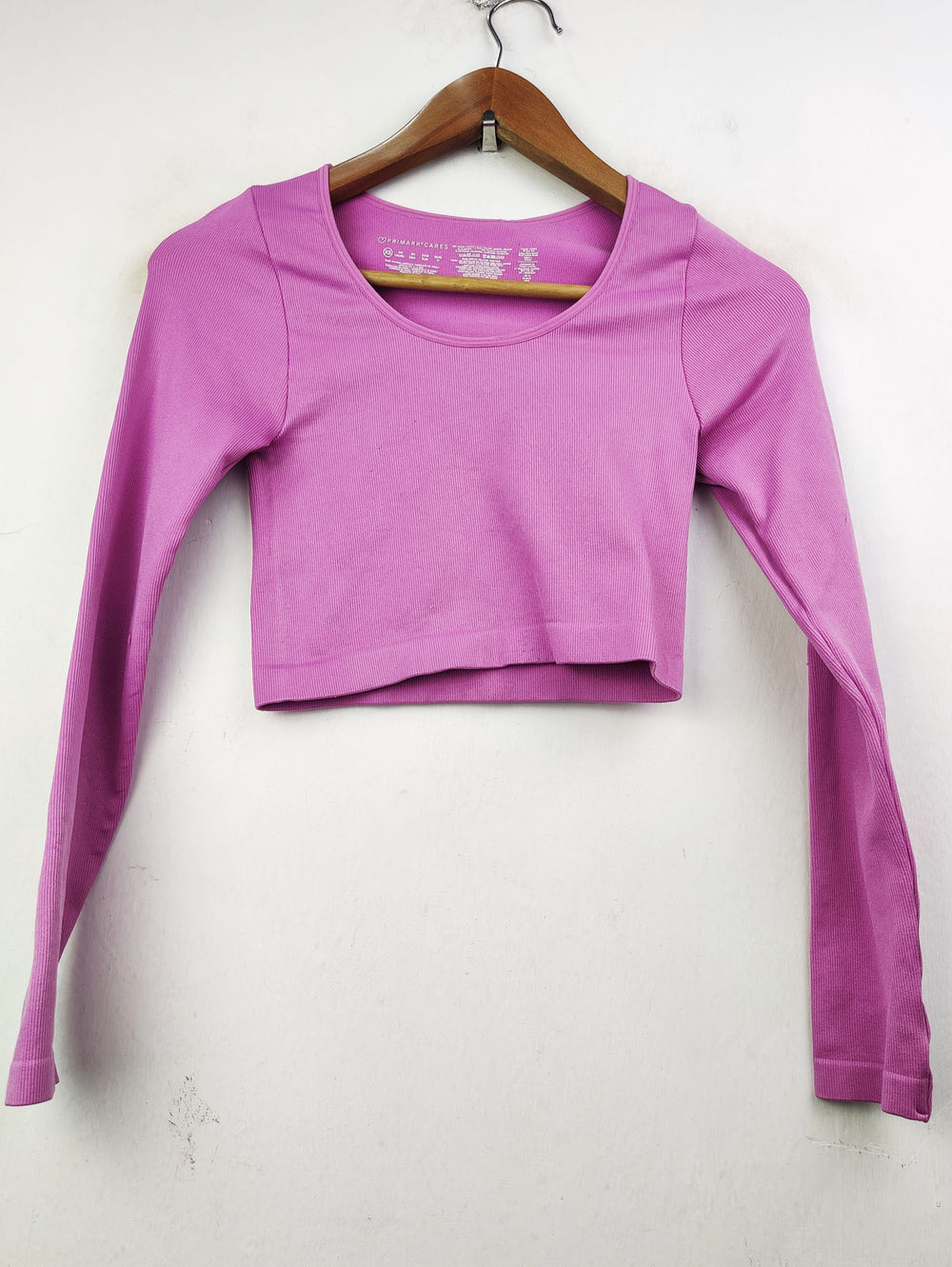 Buy online pre-used pre-loved 100% authentic & Original branded Primark (CT-1904) available in Pakistan. Top international brands avilable.