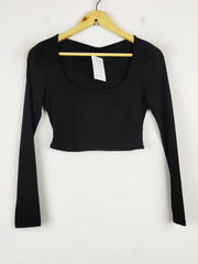 Buy online pre-used pre-loved 100% authentic & Original branded Shein (CT-2052) available in Pakistan. Top international brands avilable.
