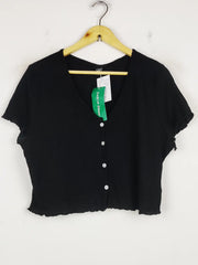 Buy online pre-used pre-loved 100% authentic & Original branded Shein (CT-2056) available in Pakistan. Top international brands avilable.