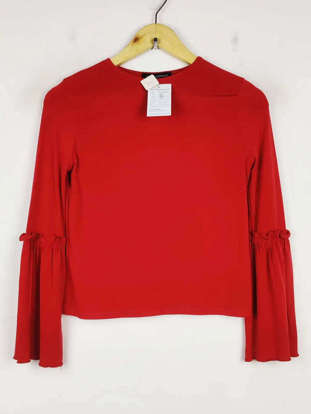 Buy online pre-used pre-loved 100% authentic & Original branded Clothes Minded (CT-2093) available in Pakistan. Top international brands avilable.