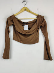 Buy online pre-used pre-loved 100% authentic & Original branded Boohoo (CT-2223) available in Pakistan. Top international brands avilable.