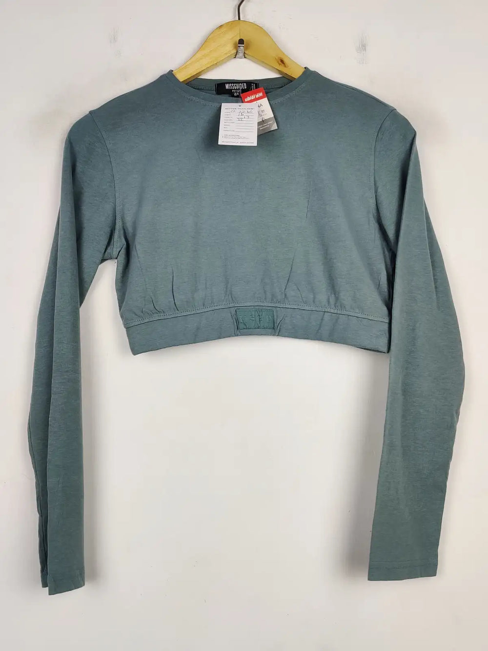 Buy online pre-used pre-loved 100% authentic & Original branded Missguided (CT-2266) available in Pakistan. Top international brands avilable.