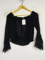 Buy online pre-used pre-loved 100% authentic & Original branded Missguided (CT-2363) available in Pakistan. Top international brands avilable.