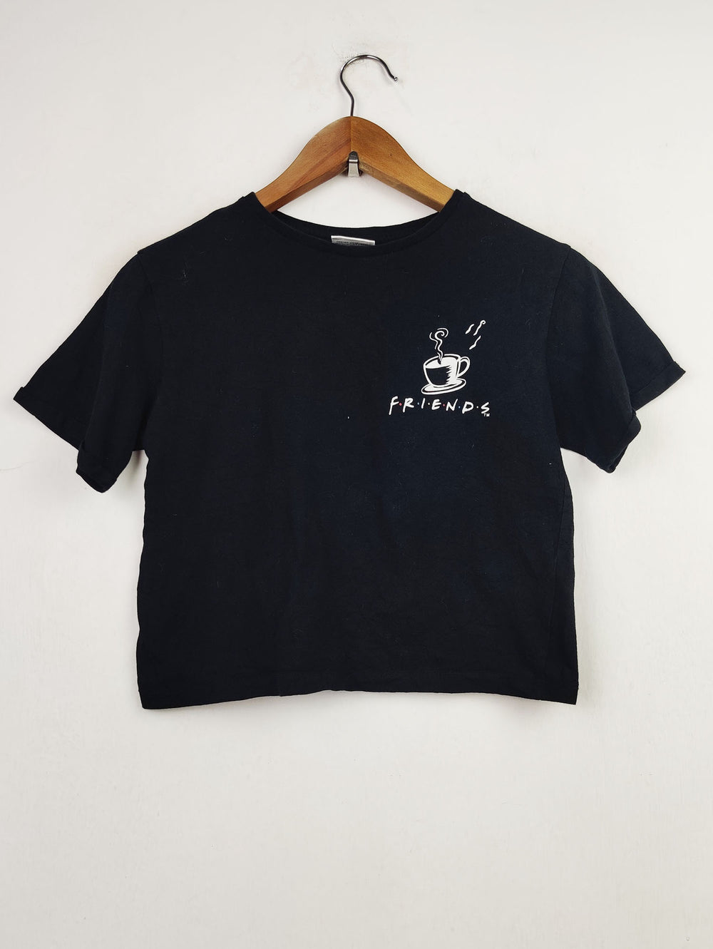 Buy online pre-used pre-loved 100% authentic & Original branded Friends (CT-256) available in Pakistan. Top international brands avilable.