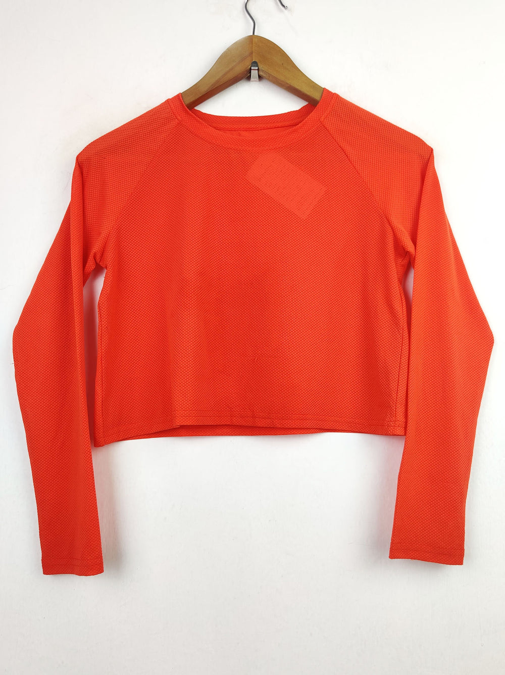 Buy online pre-used pre-loved 100% authentic & Original branded Unknown Brand (CT-271) available in Pakistan. Top international brands avilable.