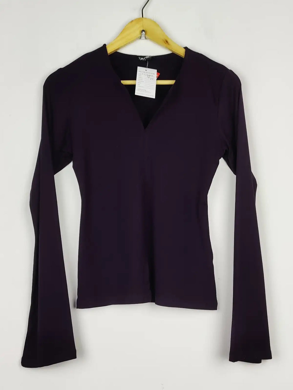 Buy online pre-used pre-loved 100% authentic & Original branded Unknown Brand (CT-3000) available in Pakistan. Top international brands avilable.